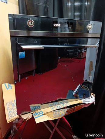 Four miroir Smeg encastrable multifonctions A+