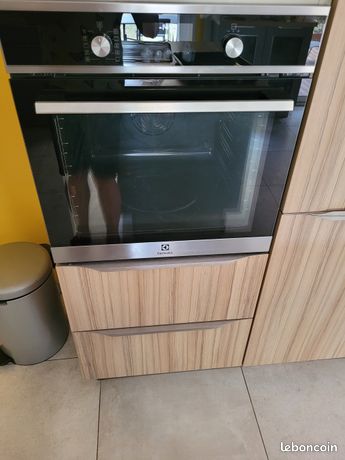 Four Pyro ELECTROLUX EOE6P57X SenseCook