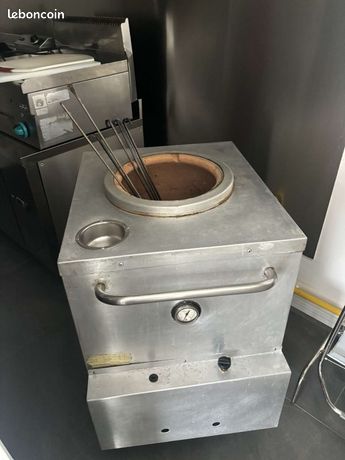 Four Tandoor