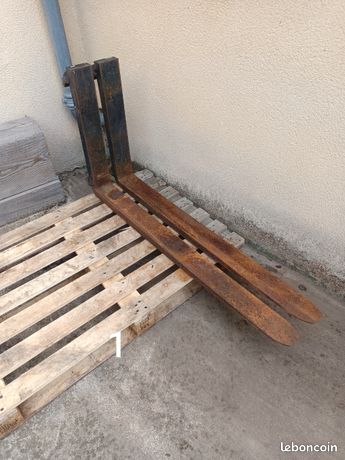 Fourche chariot élévateur