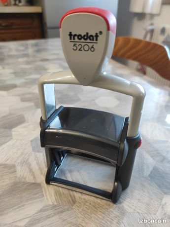 Fourniture de commerce