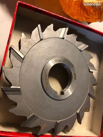 Fraise à découper et à rainurer 125 x 8 x 32