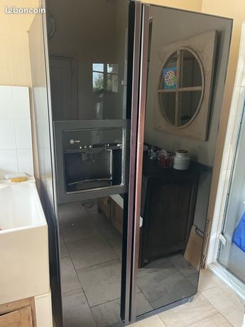 Frigidaire congélateur lavé vaisselle four