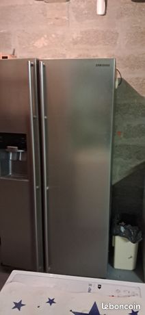 Frigo américain en très bon etat