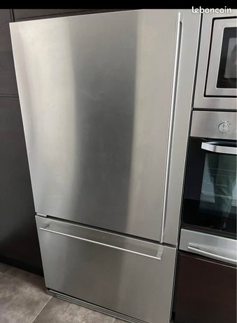 Frigo américain four micro-ondes