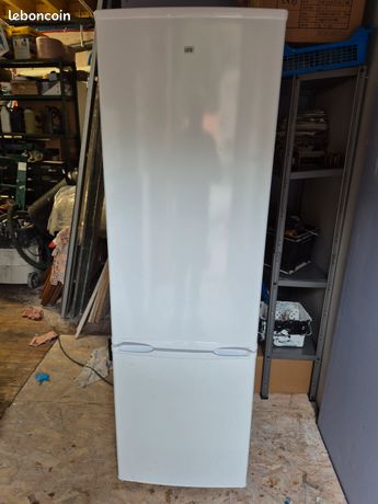 Frigo/congélateur 1.78 de haut