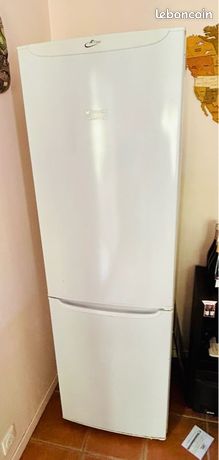 Frigo / Congélateur hotpoint ariston