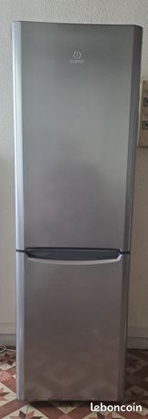 Frigo/ congélateur Indésit