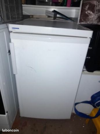 Frigo de taille moyenne