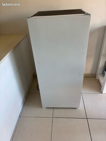 Frigo encastrable thomson