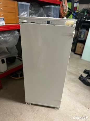Frigo LIEBHERR 1 porte encastrable