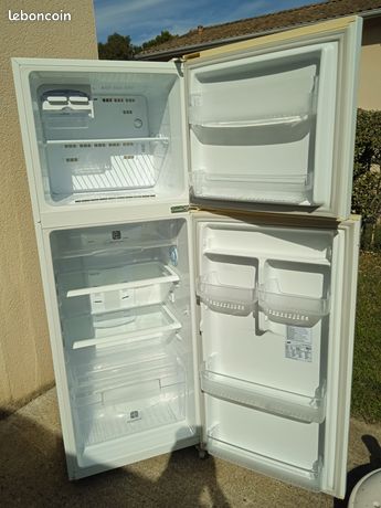 Frigo réfrigérateur combiné marque Samsung