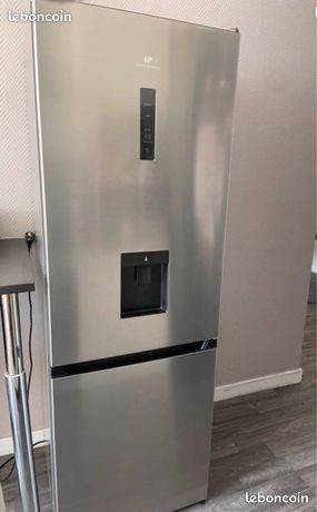 Frigo / Réfrigérateur Congélateur Continental Edison NoFrost Distributeur d'eau Fraîche