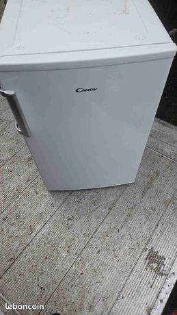 Frigo top en bon etat 06 40 39et 58 67