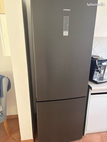 Frigo congélateur SIEMENS KG49NXXEA BLACKSTEEL