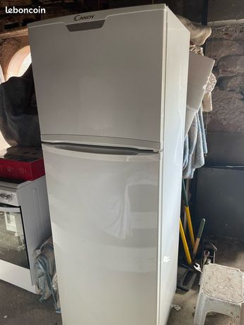 Frigo + congelo (prix à débattre)
