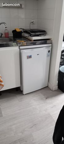 Frigo table