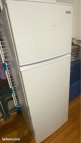 Frigorifique avec congélateur