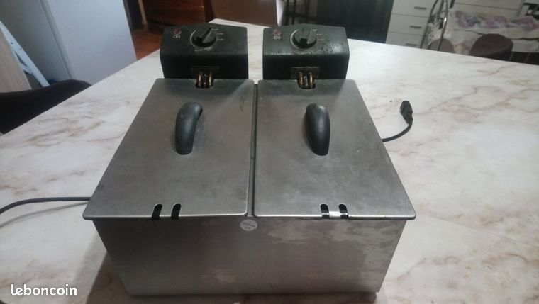 Friteuse double bacs Tristar