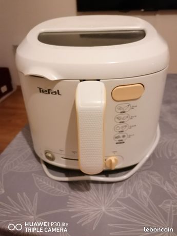 Friteuse électrique à huile tefal