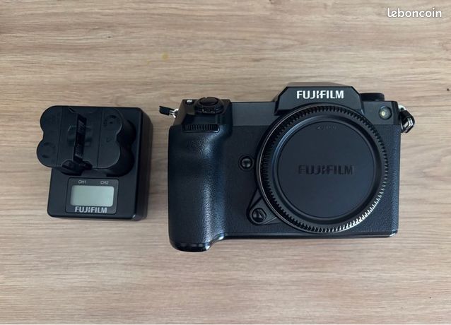 Fujifilm GFX 100s