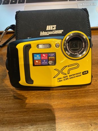 Fujifilm XP140 4K Appareil photo étanche Très bon état + housse + carte 16 Go