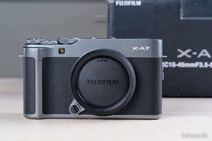 Fujifilm X-A7