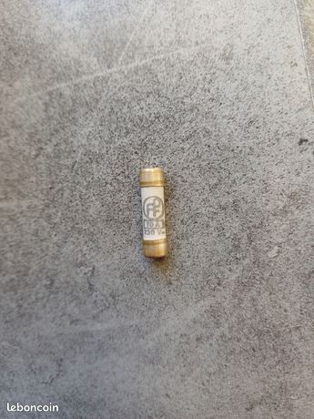 Fusible 10A 230V