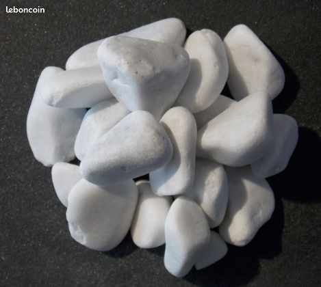 Galets blanc carrare