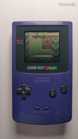 Game Boy Color Nintendo 1998 de couleur violette