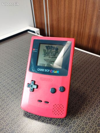 Game boy color pink