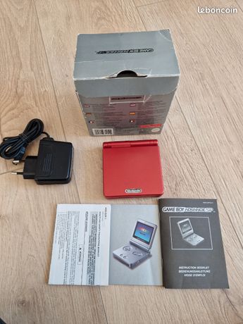 Gameboy advance sp rouge flamme