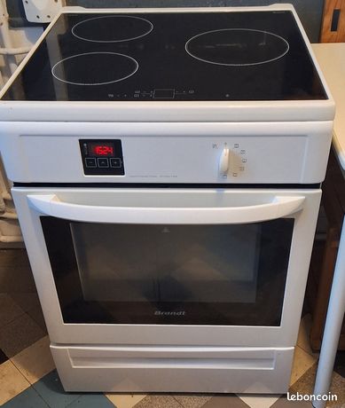 Gazinière four et 3 plaques à induction