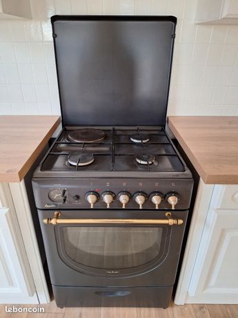 Gazinière vintage Sauter