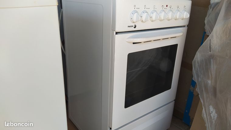 Gazinière Fagor 3 feux gaz 1 électrique
