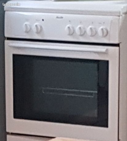 Gaziniere Sauter avec four électrique