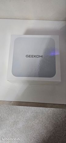 GEEKOM A6 Mini PC