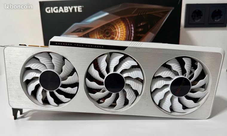 Gigabyte GeForce RTX 3090 OC 24GB