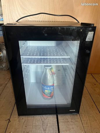Glacière porte vitrée / minibar 40L