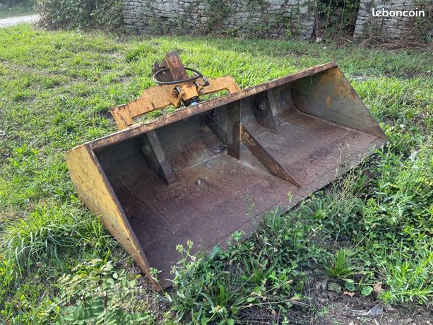 Godet 3 points TP hydraulique