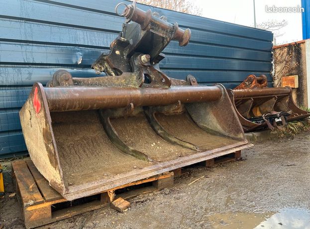 Godet de curage orientable Morin M7