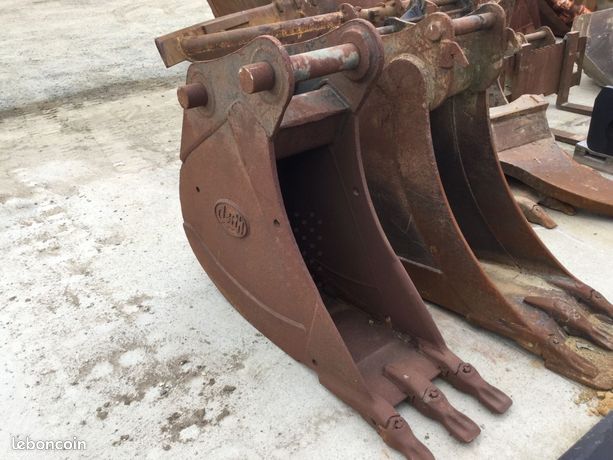 Godet de tranchée axe 80 45 cm