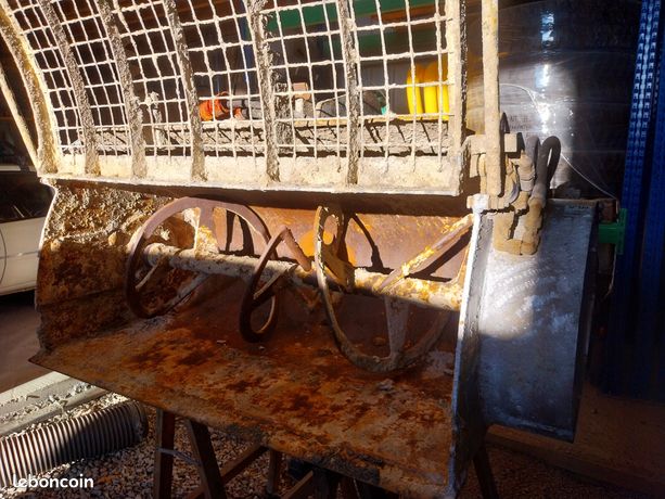 Godet Malaxeur 300L
