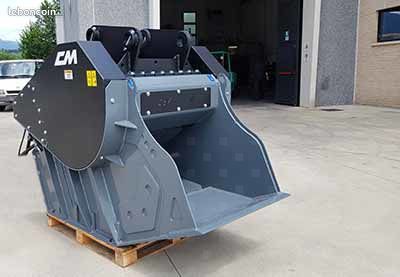 Godet concasseur CBF-70 CM pour pelle de 17 à 25T