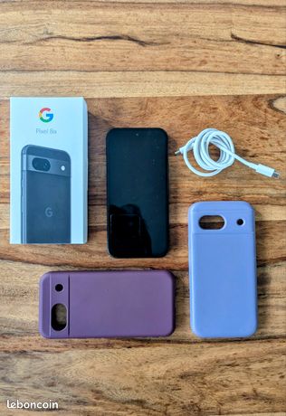 Google Pixel 8a 256Go (boîte + coques)