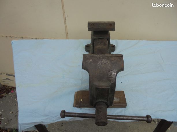 Grand étau "tout acier"