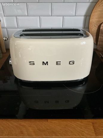 Grand grill pain SMEG crème NEUF EMBALLÉ 4-6 tranches Valeur 199