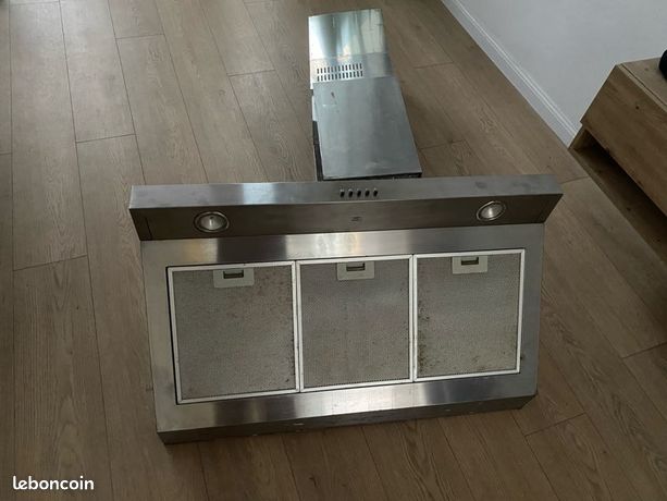 Grand hotte Whirpool