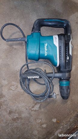 Grand makita marteau