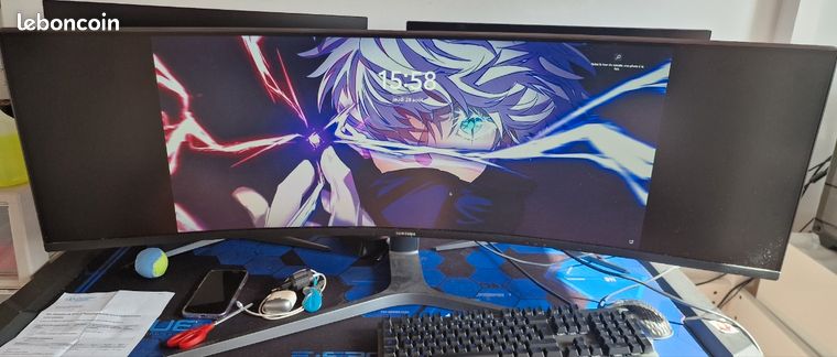 Grand écran curvé gaming samsung